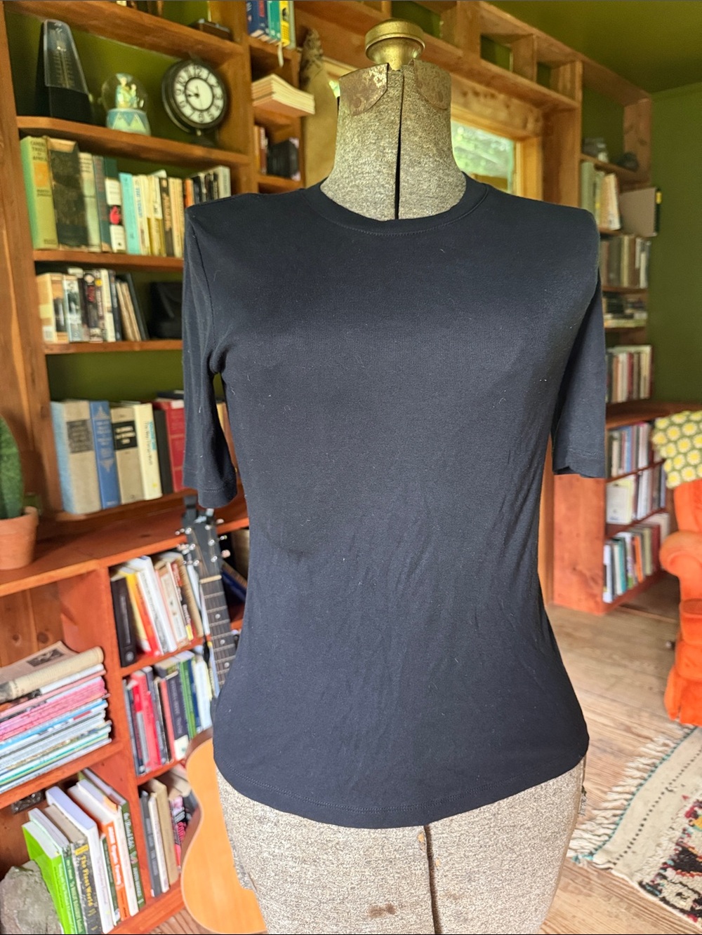 Modern Citizen Black Short Sleeve Crew Tee women’s small